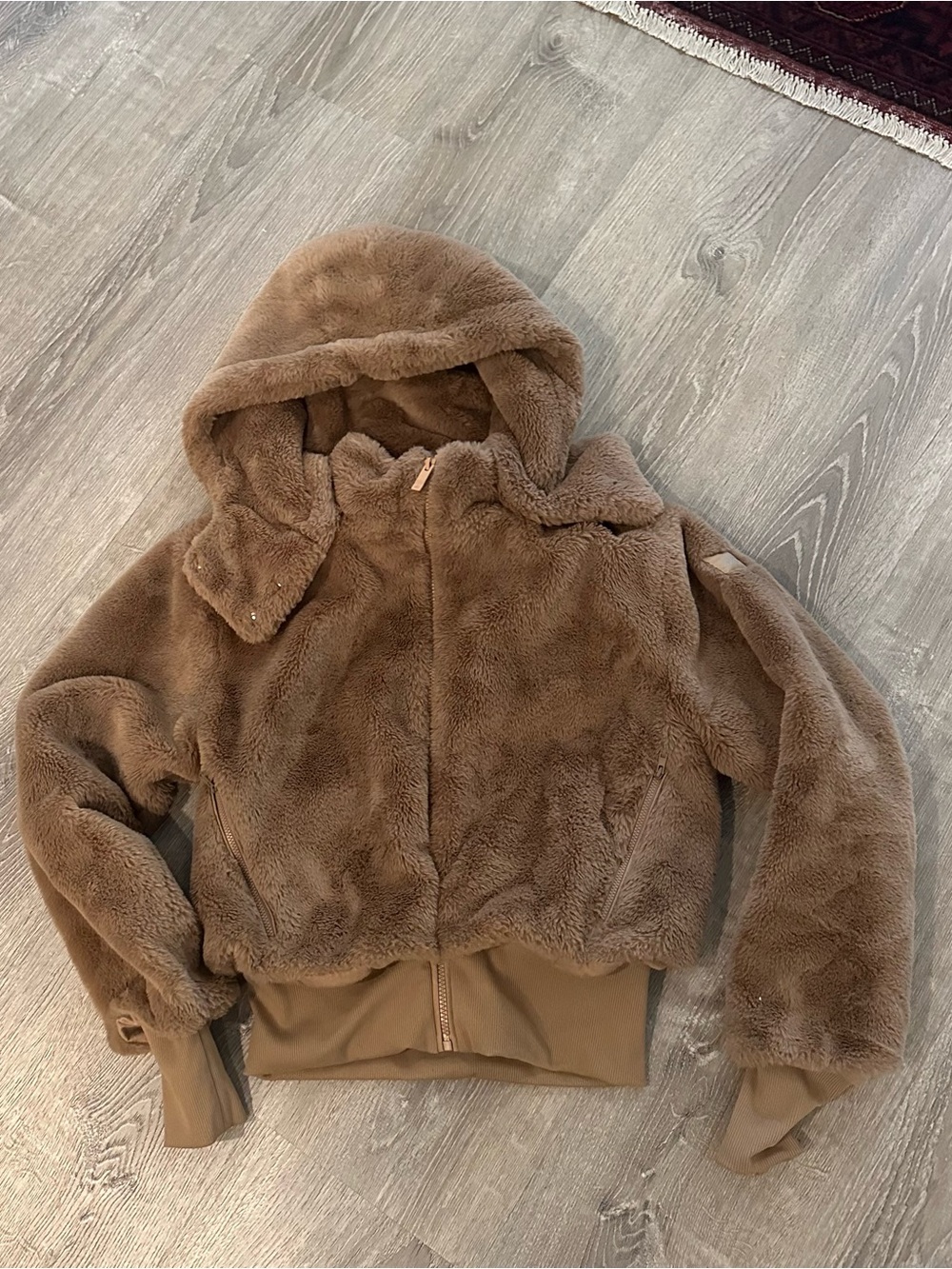 Alo Yoga brown teddy bear jacket Size XS